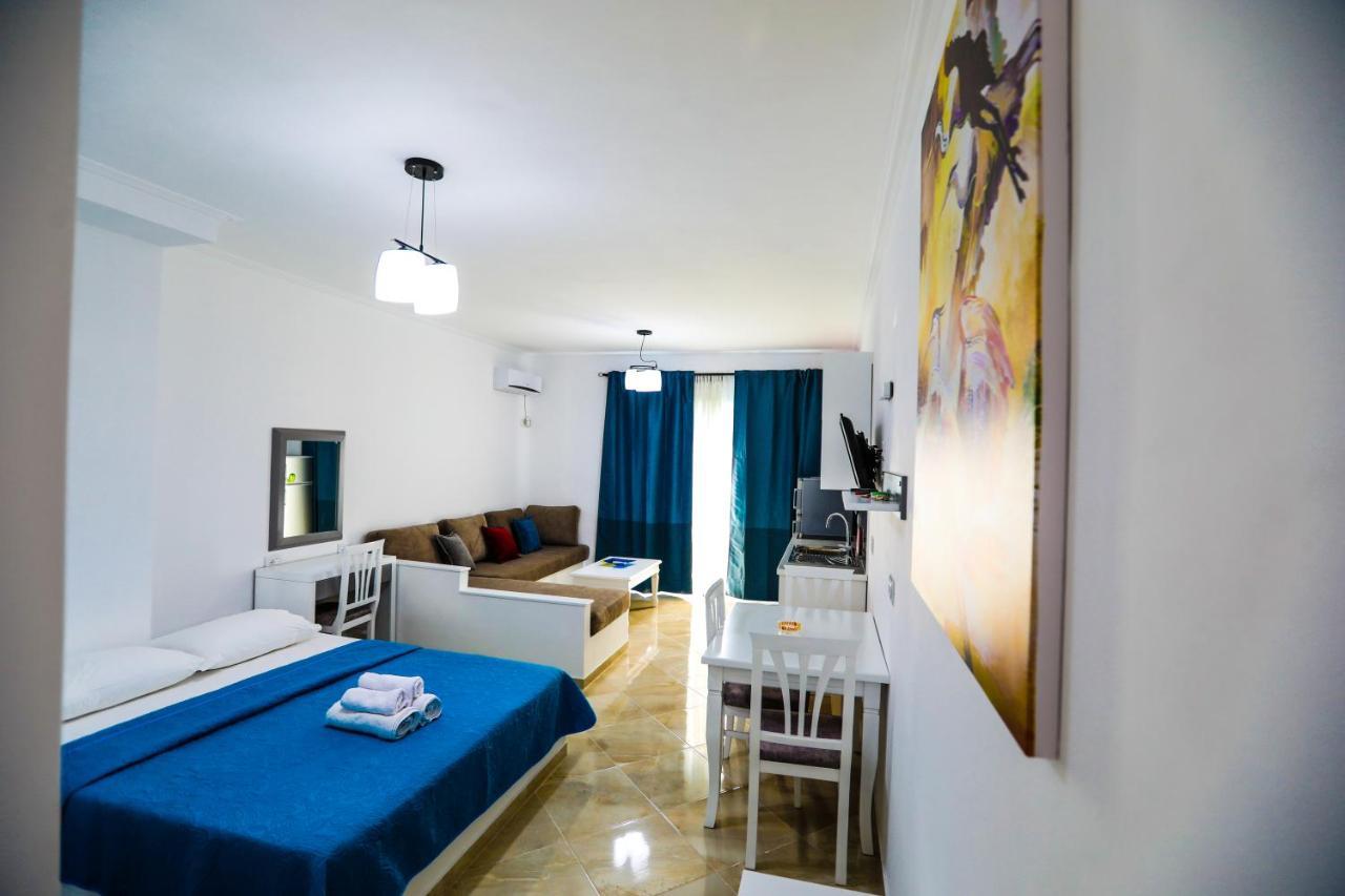 Vila Enxhi Ksamil Buitenkant foto